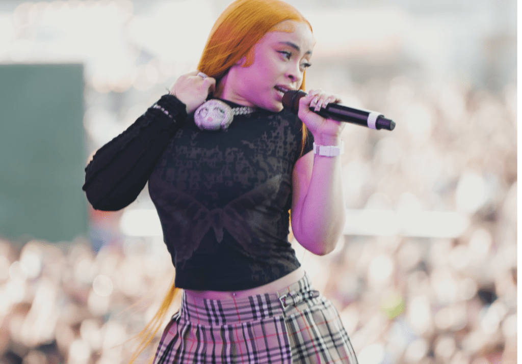 Team Dominating the Digital Space